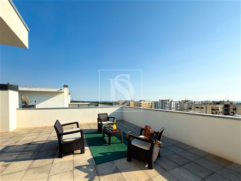 Apartamento T1 remodelado com rooftop vista mar - Amorosa, Chafé